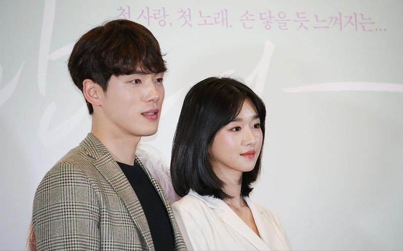 合约到期传绯闻因高尔夫结缘李升基李多寅恋情曝光处处是套路