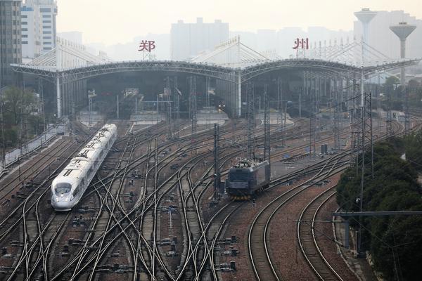 2020年4月,鄭州火車站,鄭州東站合併為鄭州站,2021年4月10日新圖實施