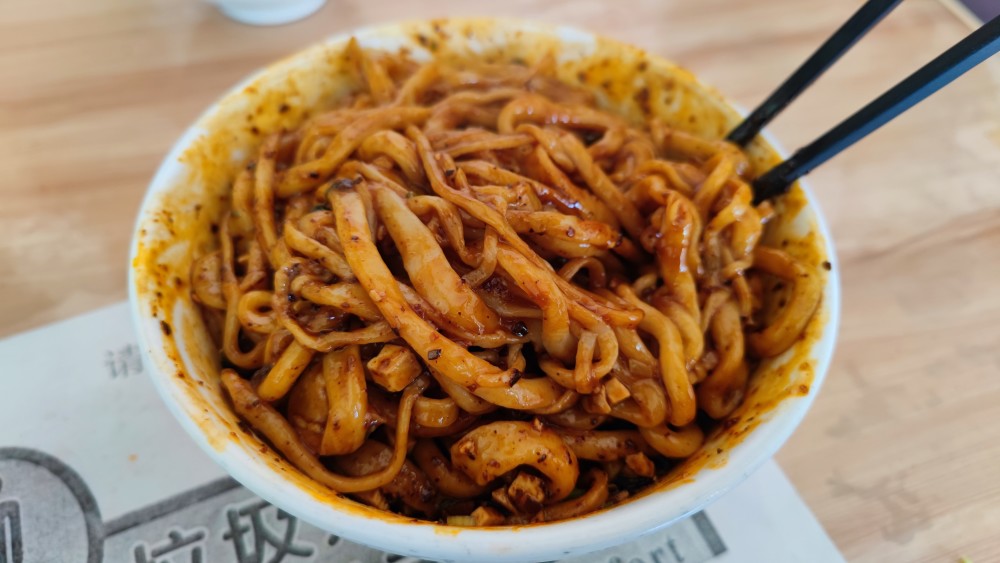 陇南徽县第一大镇的美食江洛棒棒面