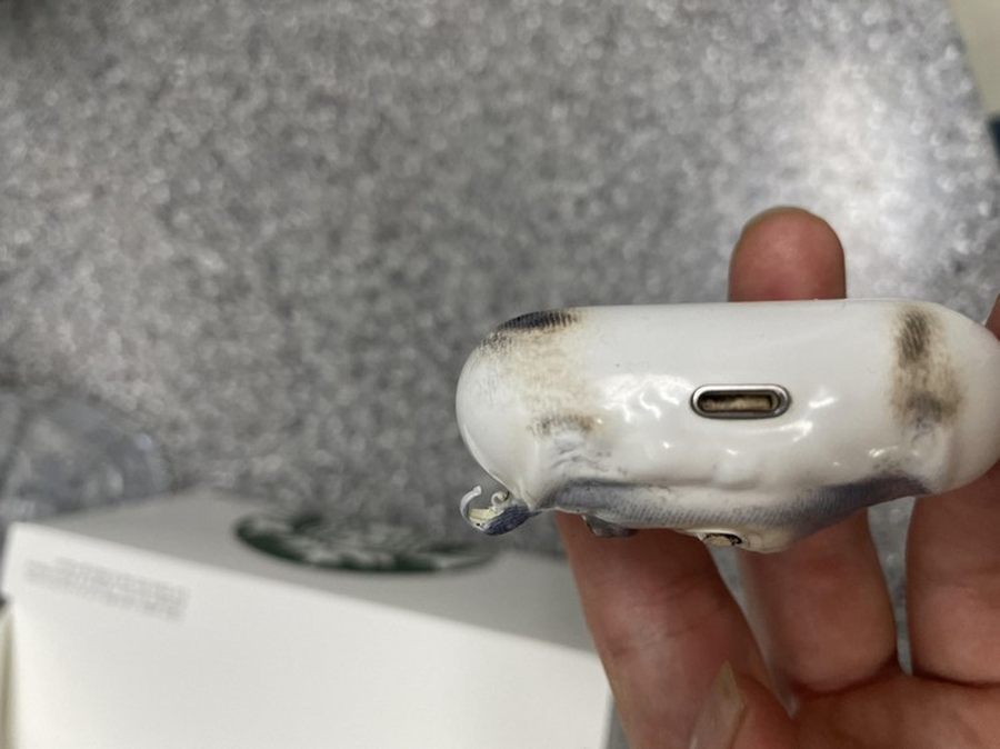 苹果airpodspro居然也炸了幸好没在耳朵佩戴式里爆炸