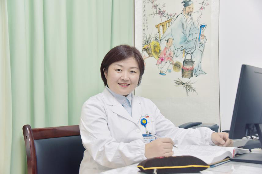 市一医院首创基层医生双循环联动合作新模式邀请社区医生来院坐诊