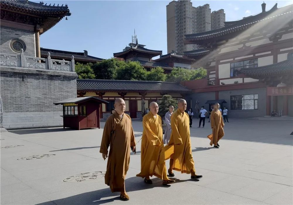 陝西大慈恩寺方丈增勤大和尚,大興善寺方丈寬旭大和尚,寶雞法門寺住持