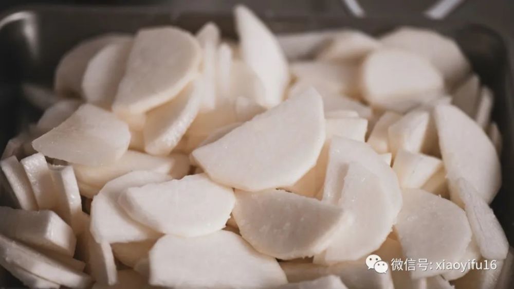 夏日小菜日韩传统小菜黄大根