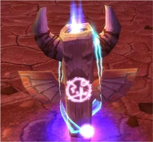 惩戒骑:有萨怒和智慧回蓝所谓图腾舞,就是每10秒钟插一次风怒图腾再改