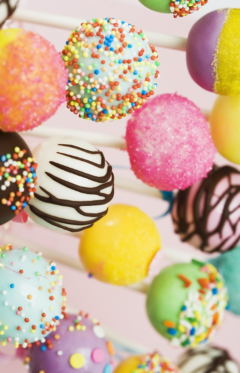 缤纷糖果!疯狂派对!嗨翻全城!给宝贝最惊喜的周末,快来!