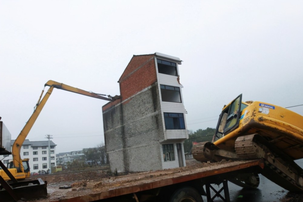 深圳这位钉子户有远见7年前拒绝2000万赔偿现被补偿13亿