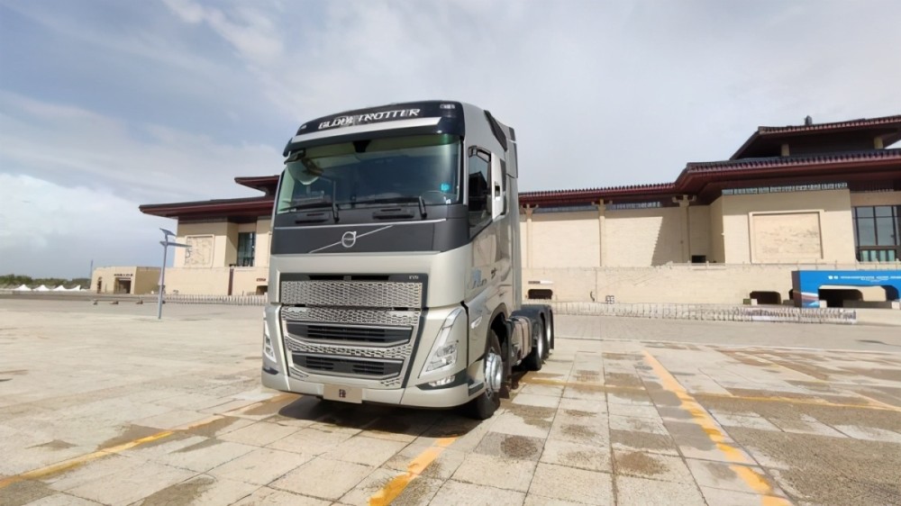 持续提升运输人的竞争力!沃尔沃fh系列重型卡车敦煌上市