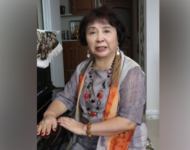 60岁失独母亲盛海琳生下的双胞胎满11岁了一家4口过得咋样