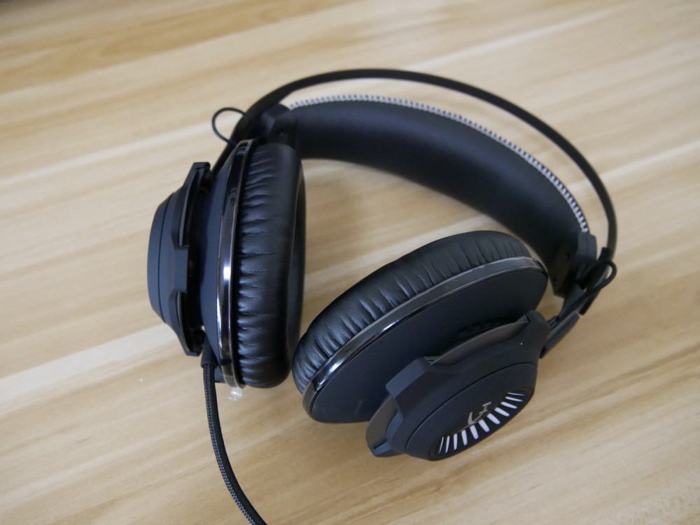 身临其境的声音体验hyperx黑鹰71进化版游戏耳机