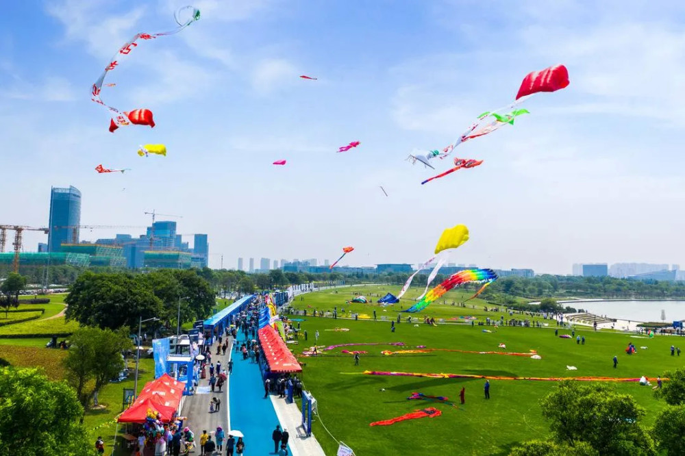 聚焦大龙湖江苏省风筝挑战赛暨第五届大龙湖风筝节顺利举办