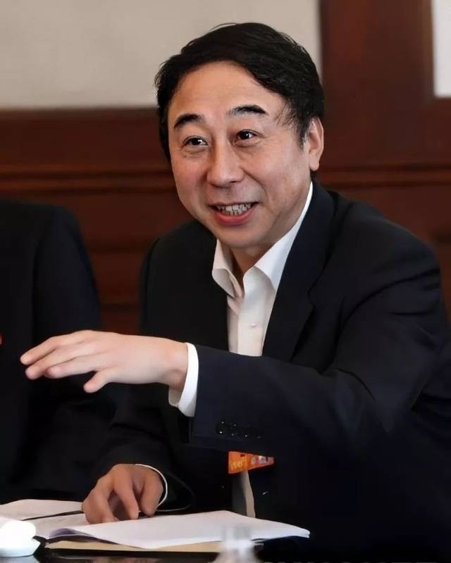 冯巩宣传反诈骗