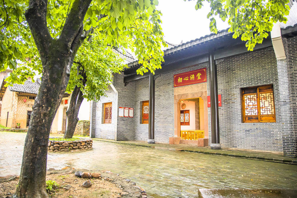 進杜區,進景區活動,並且開展的各類研學活動非遺表演,水府廟會非遺