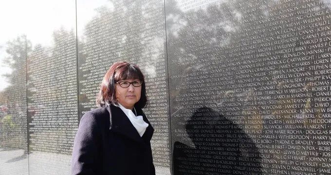 设计了越战纪念碑的华裔建筑设计师林璎.