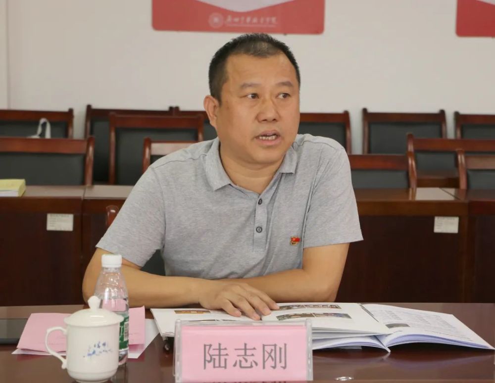 深化政校企合作,搭建高质量就业平台