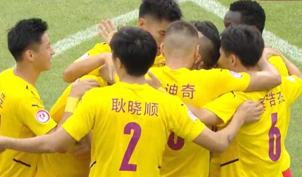 四川九牛 1-0爆大冷！中甲冲超热门轰塌！李毅拼下保级救命3分，握拳怒吼庆祝