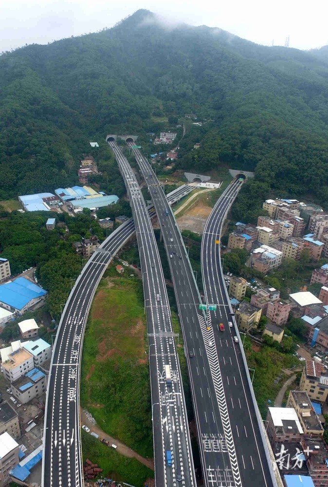 以平安广交投广河高速reits为例,剥开资产证券化的外壳,其底层项目