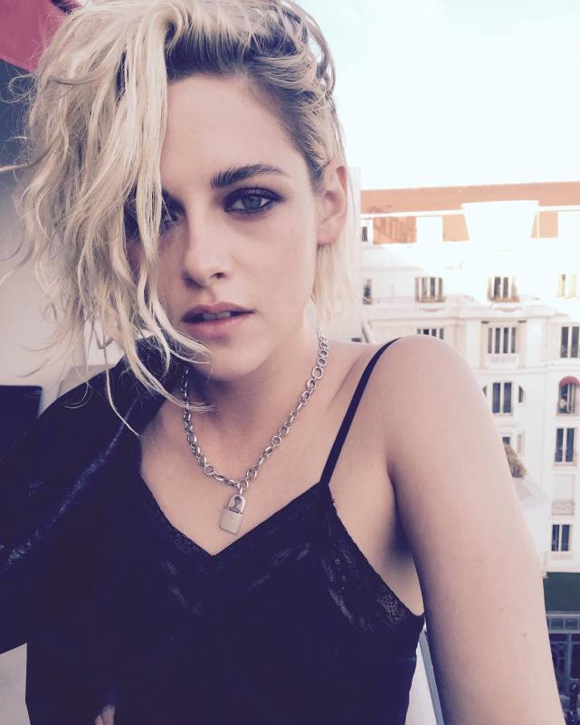 克里斯汀:20岁就成火遍全球的"暮光女",却被一桩丑闻毁掉前程_腾讯新