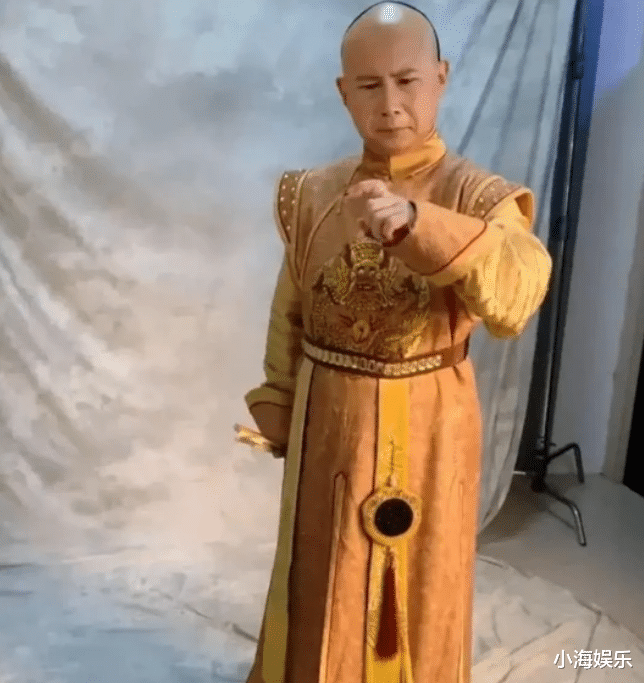 何云伟新片饰演洪熙官?装扮毫无大侠风范,