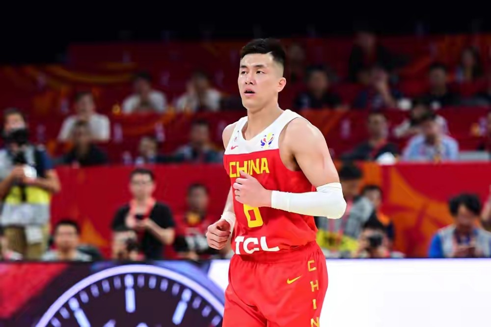 cba 郭艾伦不交罚款，欧文不打疫苗，两大“刺头”何必一意孤行？