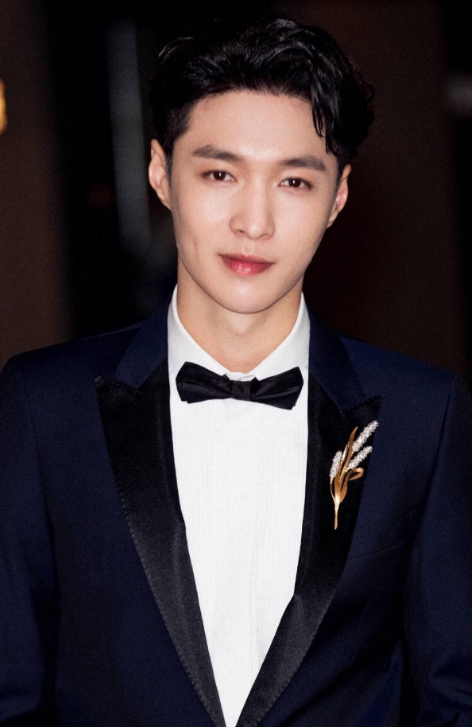 张艺兴被曝参与exo新专辑回归