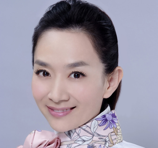 王芳不再隐瞒揭开与王为念的真实关系难道这就是单身至今的理由吗