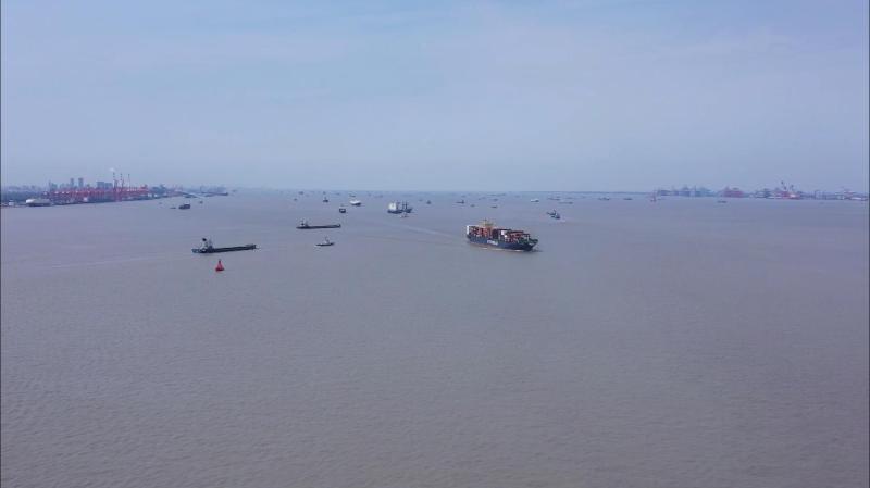 长江入海口日均3300艘船候潮进出美国海岸警卫队中将我们绝对搞不定