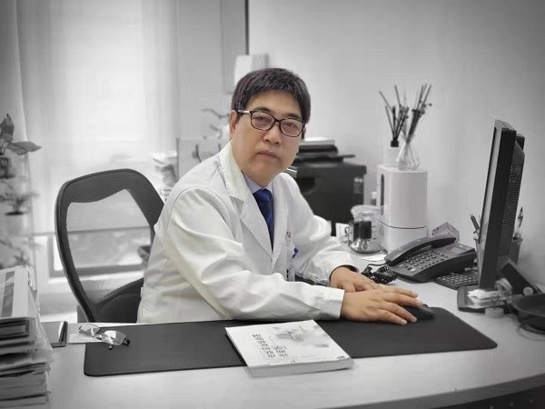 沪8家医院参与银屑病规范化诊疗中心建设