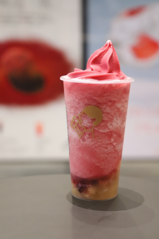 喜茶冰山杨梅桃_腾讯新闻