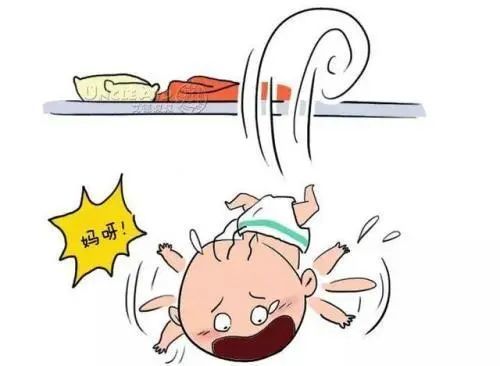 5个月大宝宝两次摔下床差点死亡记住这5点能救宝宝一命