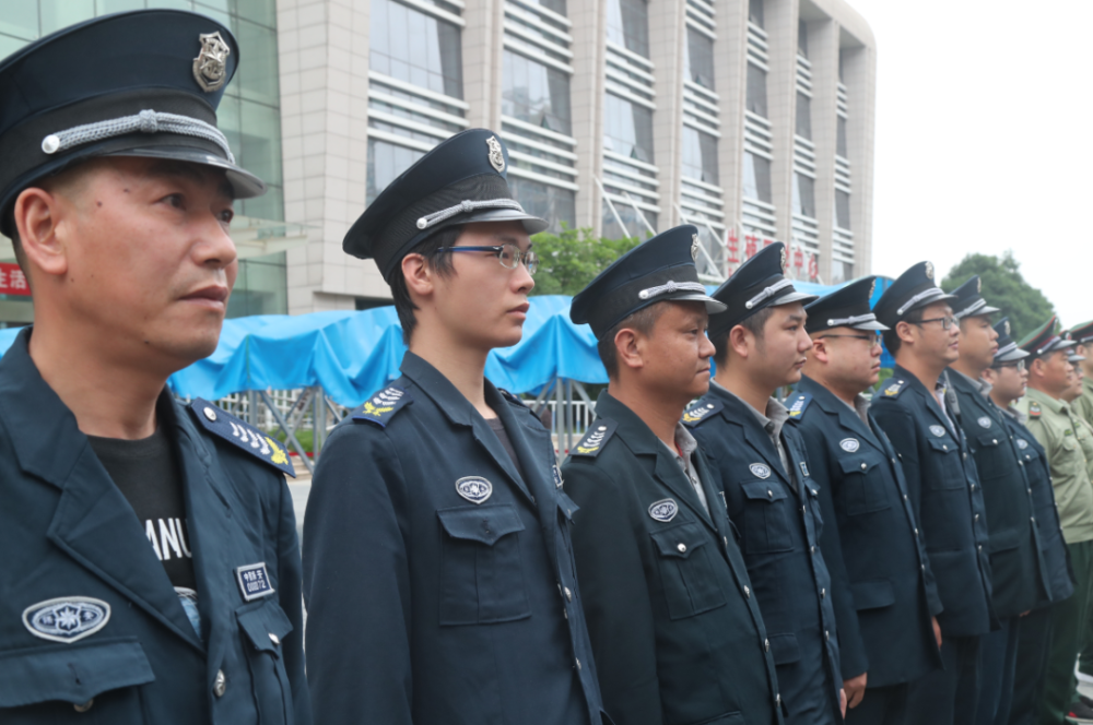 一医"保安天团"你最pink谁?_腾讯新闻