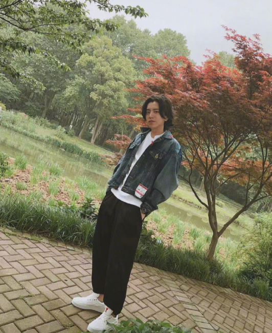 确实对于蔡卓宜没多大的好感,纷纷表示对方在拿陈越寻开心,坦言蔡卓宜