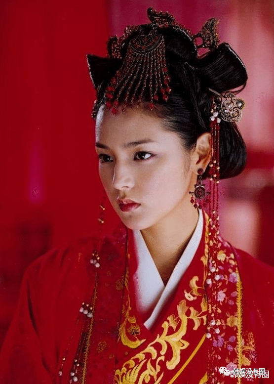 宝莲灯三圣母扮演者朴诗妍因酒驾撞人被罚1200万