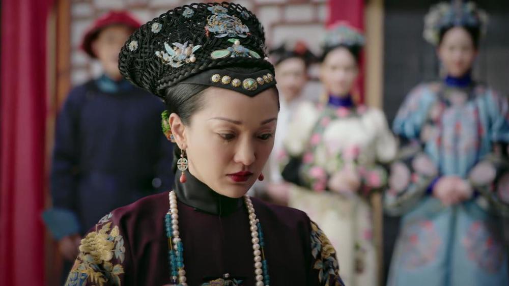 如懿传宫女出嫁为何莲心无人送嫁惢心却有6宫主儿相送