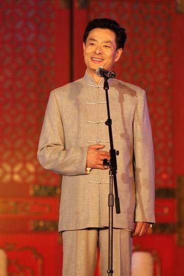 爱心大使濮存昕妻子放心我没有染上艾滋病