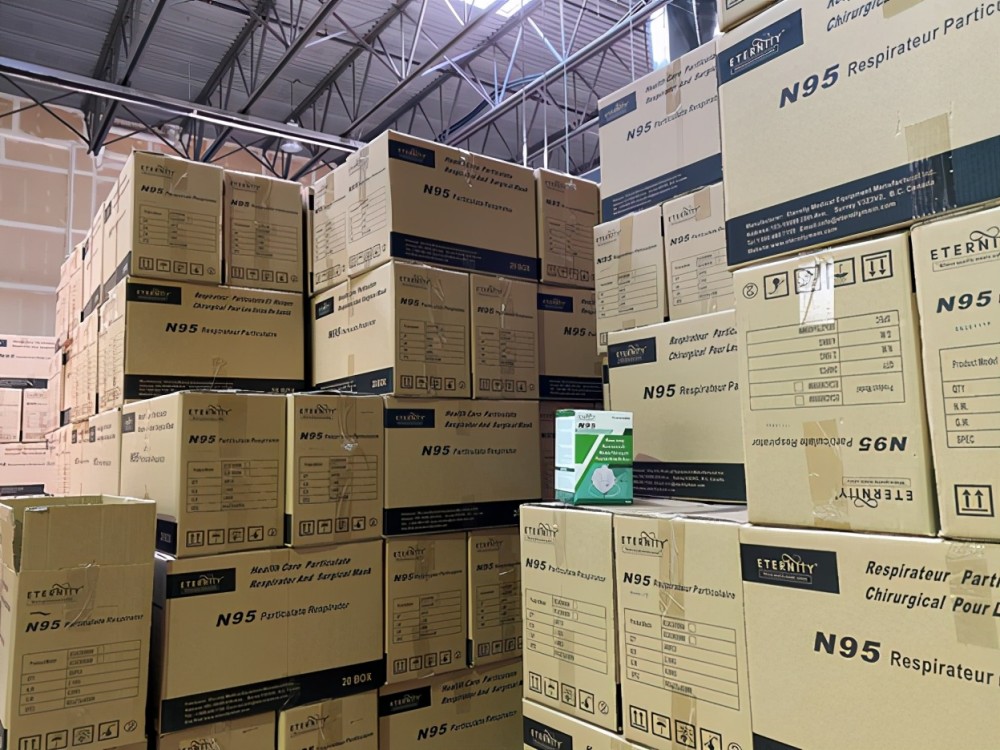 华人响应加国政府建口罩厂英雄没当成反被抛弃卖不掉该如何