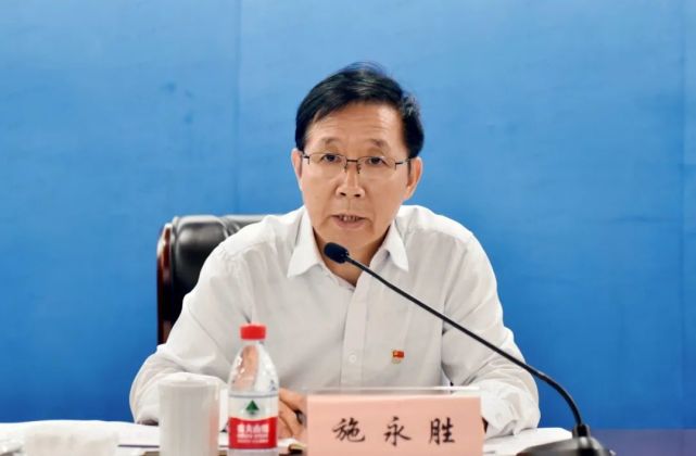 第十巡回指导组组长,二级巡视员施永胜一行参会指导,市局领导金洪亮