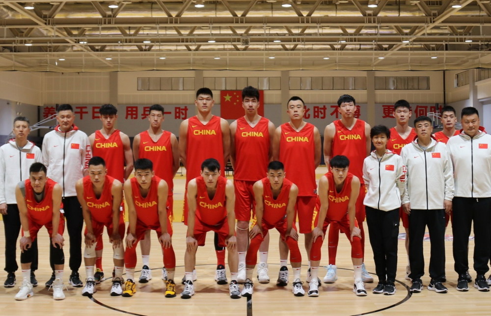 基本确定?男篮12人名单有看点,大韩意外,杜锋或复制五后卫打法