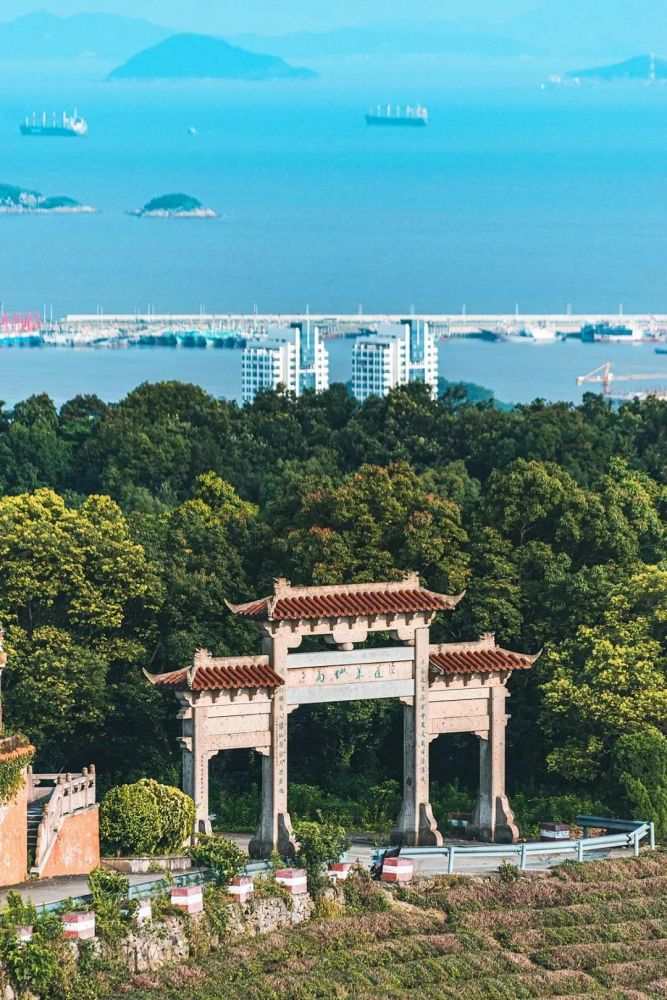 拥有华东最美海岸线还是东海的活鱼库岱山这条四日精品线路请收藏