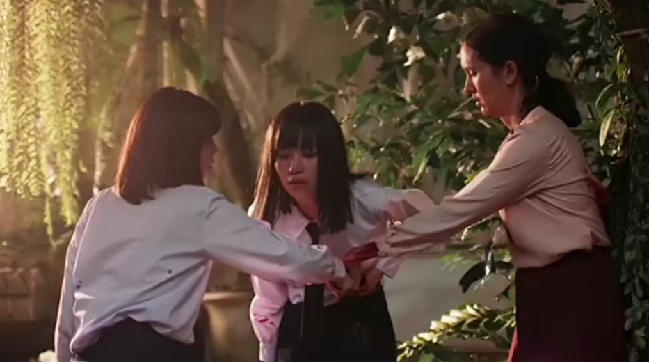 看完了禁忌女孩2开始心疼娜诺