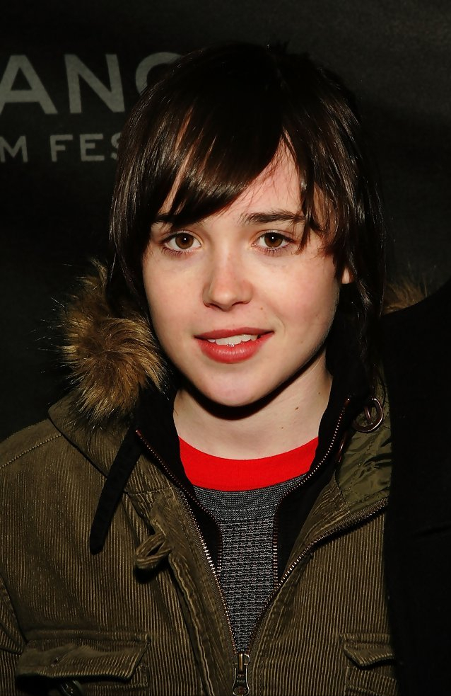 2007年1月19日,现身街头的艾伦·佩姬,正要前去参加圣丹斯电影节,一身