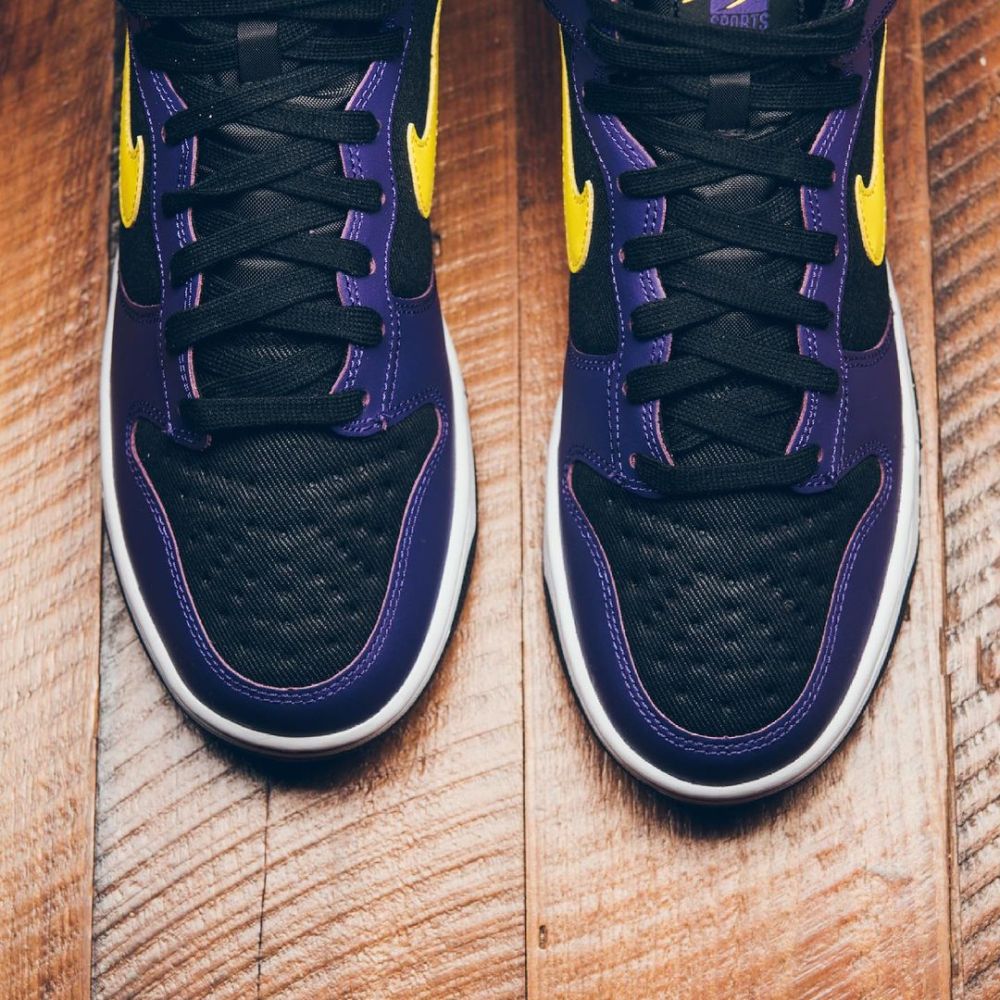 今年dunkhi依旧有着超高人气高颜值湖人配色球鞋