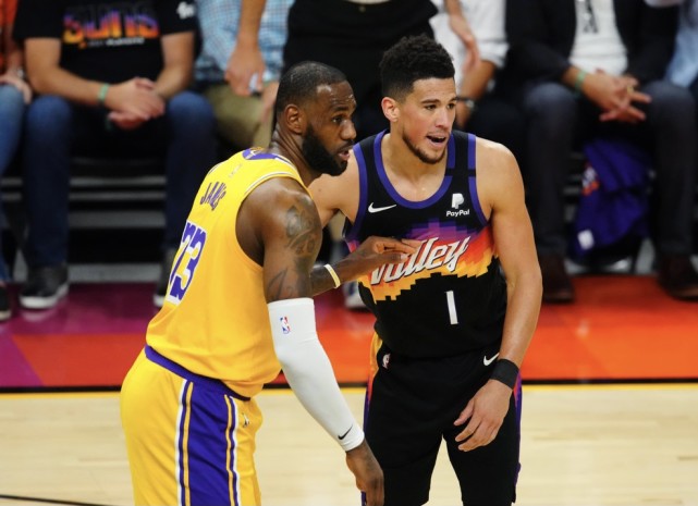 18状元两战湖人24中21砍4326表现不输浓眉太阳输球他成惊喜