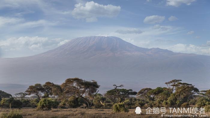 乞力馬扎羅山地理學家稱它為非洲之王