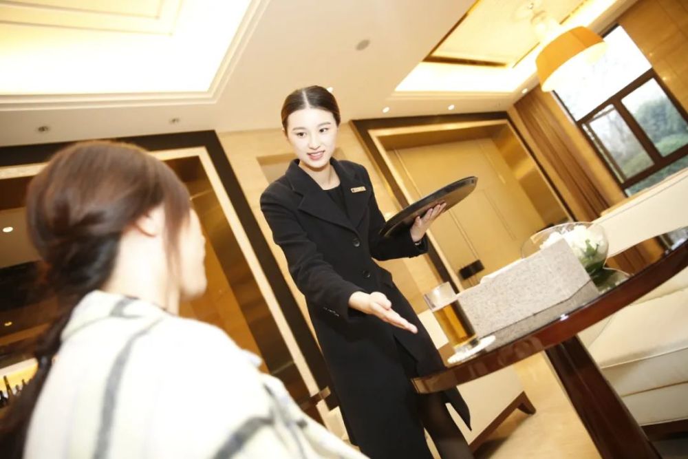 新力服务市场化道路迎来高质量发展