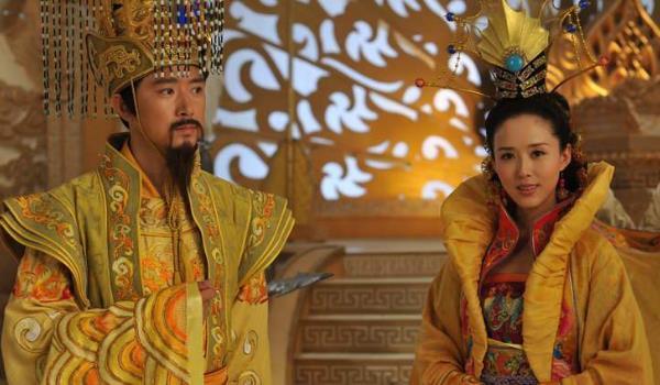 嫦娥与玉帝有何不可告人的秘密?仅凭她一面之词,就让天蓬投猪胎