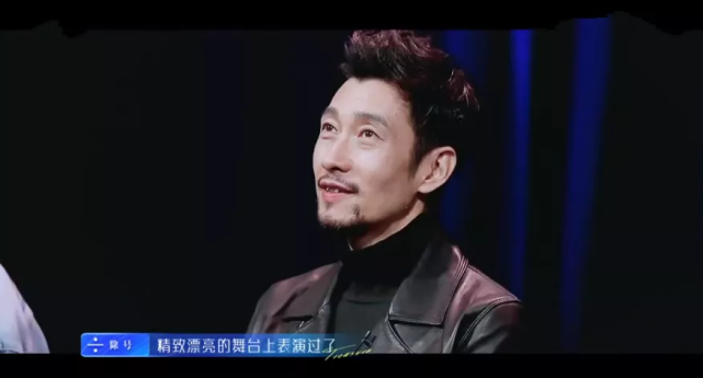 比如,"省略号"歌手蒋凡,出道20多年,回归舞台,用自己的实力和热情为