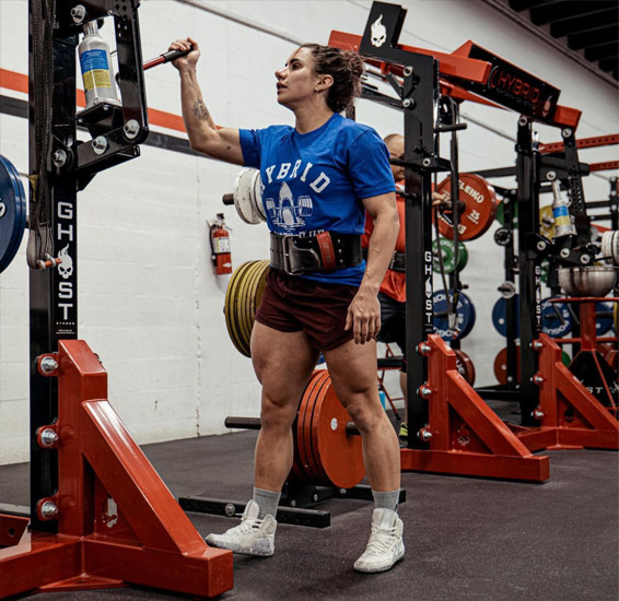 力量界的女神,硬拉465斤,而且对冲击更高重量永不停息_腾讯新闻