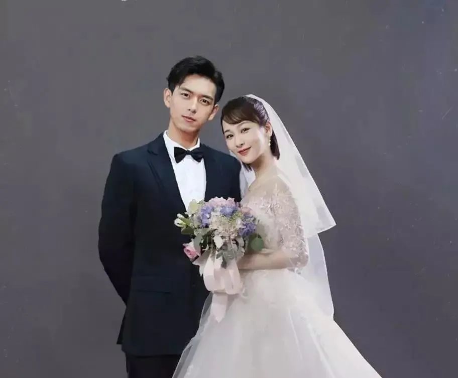 杨紫张艺兴官宣了