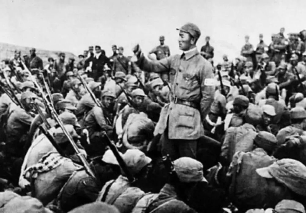 党史故事人人讲百团大战在塞罕坝情景再现