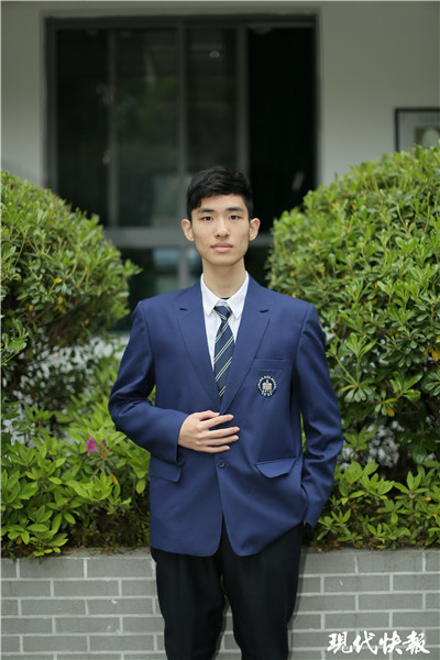 南京市金陵中学国际部剑桥班在这里获得拥抱全世界的能力